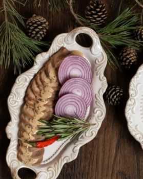 Говяжий язык со сливочным соусом