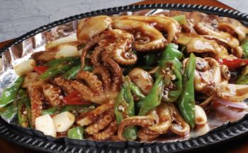 Осьминог под соусом 56)