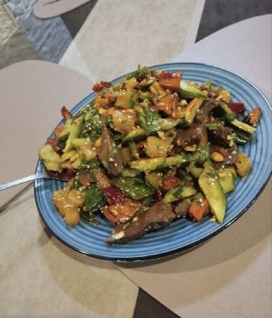 Салат из петрушки с говядиной (20)